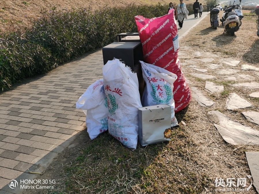 微信图片_20211218150408_副本.jpg