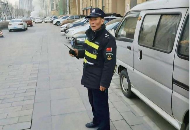 下载 (1).jpg