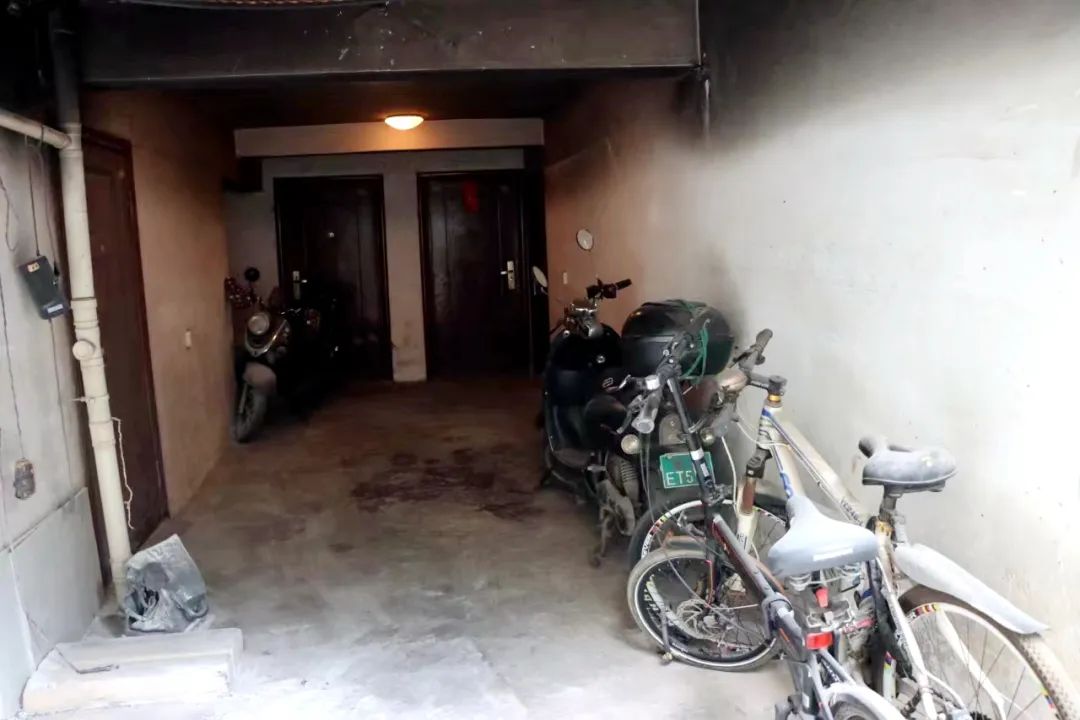 adf200f7b592db19c037feff9e09811e.jpg